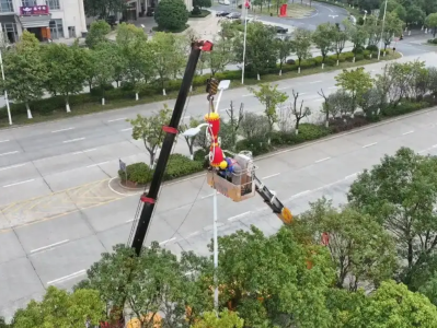 永州江华：智慧路灯点亮城市美节能改造